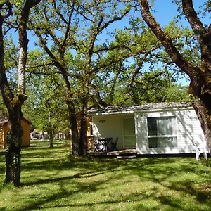 camping-les-paillotes.midi-pyreneeshotels.com/